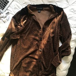 Vintage velvet cheetah top